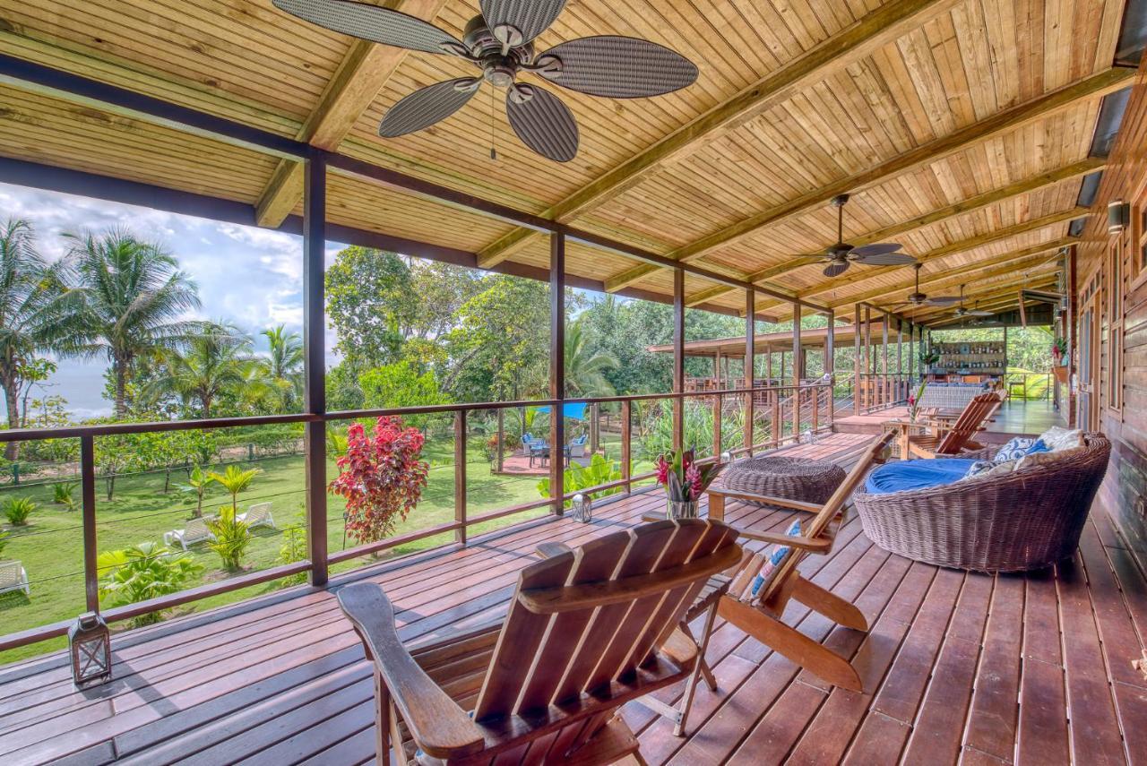 Oasis Bluff Beach Bocas Town Exterior foto