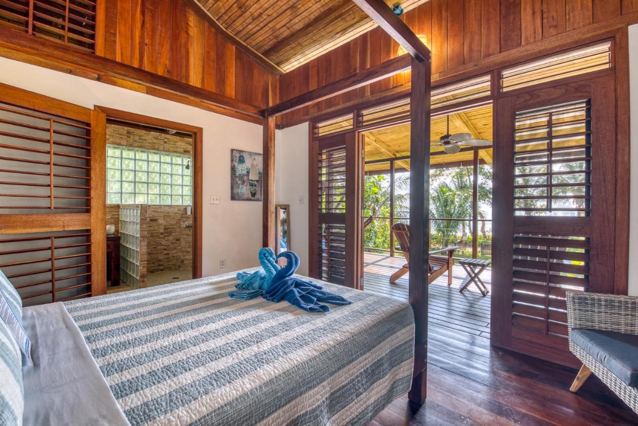 Oasis Bluff Beach Bocas Town Exterior foto